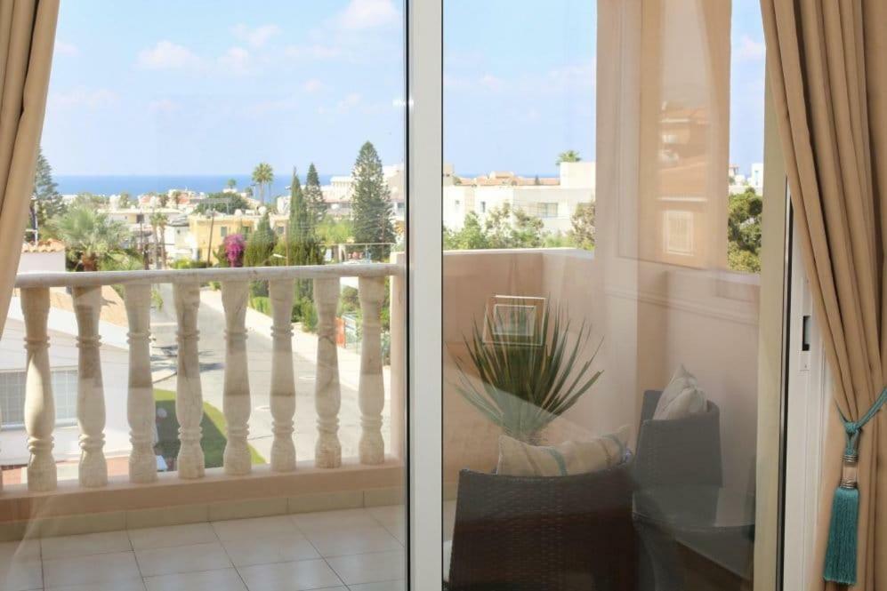 Diana 54 Apartamento Paphos Exterior foto